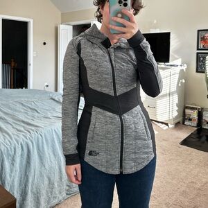 The North Face Women's Black and Gray Jacket
